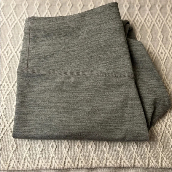 NIKE DRI FIT ONE LEGGINGS SIZE S TRAINING MID RISE, GRAY. Athletic Leggings. - Picture 6 of 8